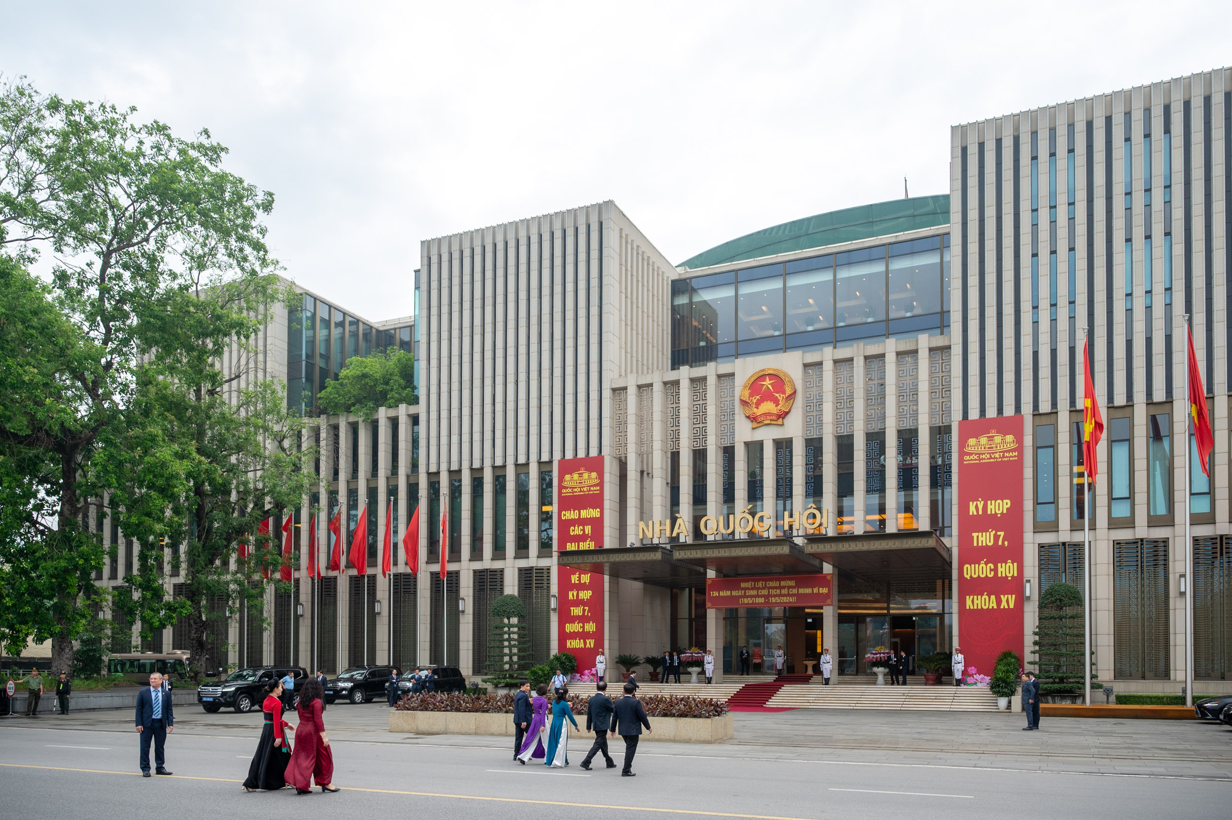 L&atilde;nh đạo Đảng, Nh&agrave; nước, đại biểu Quốc hội v&agrave;o Lăng viếng Chủ tịch Hồ Ch&iacute; Minh- Ảnh 9.