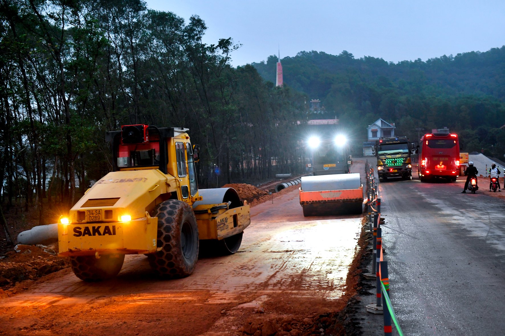 Những dự &aacute;n giao th&ocirc;ng quan trọng n&agrave;o đang được triển khai ở Hải Dương?
- Ảnh 6.