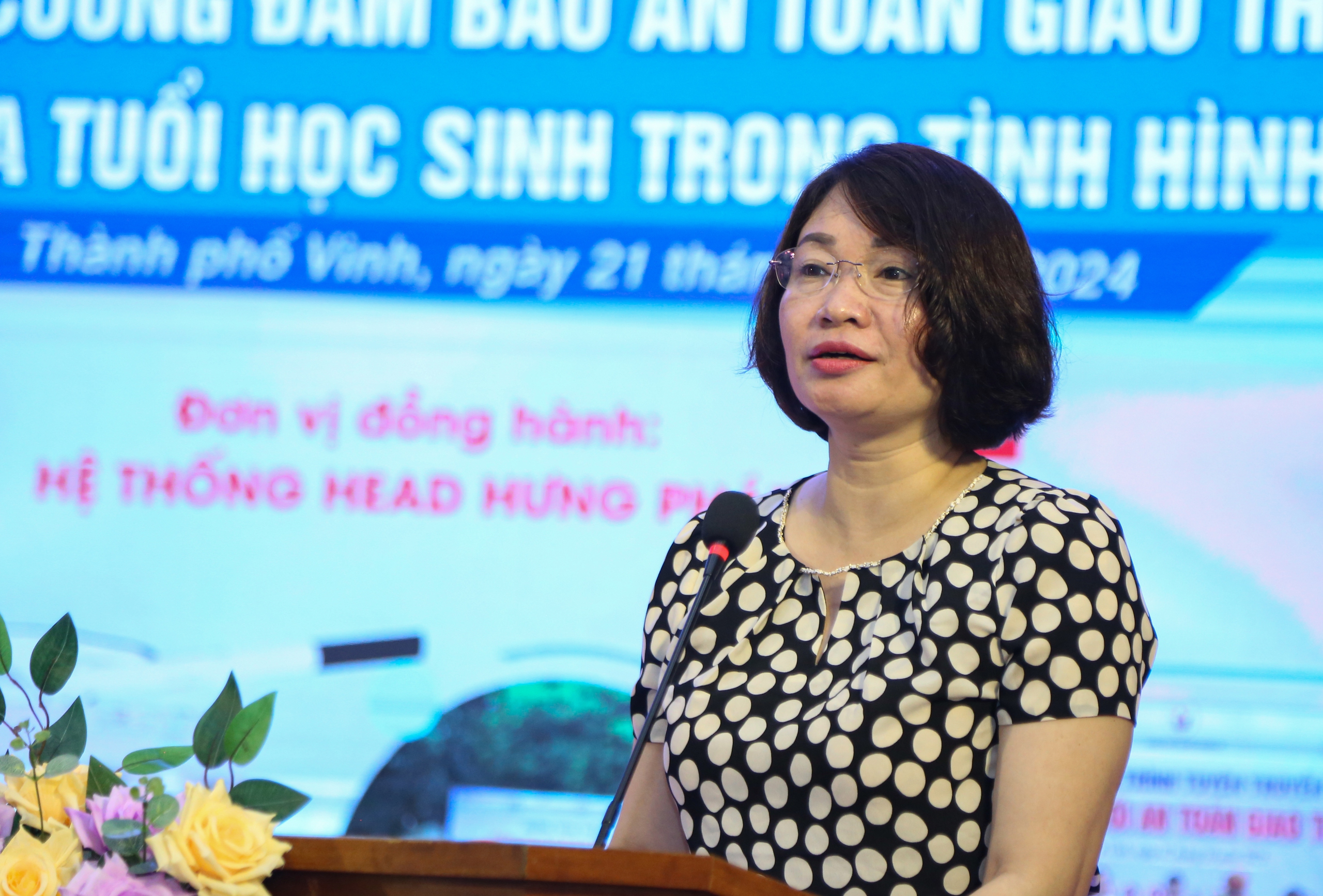 Hơn 500 học sinh được tuyên truyền, giáo dục pháp luật ATGT trước kỳ nghỉ hè- Ảnh 5. Hơn 500 học sinh được tuyên truyền, giáo dục pháp luật ATGT trước kỳ nghỉ hè- Ảnh 5.