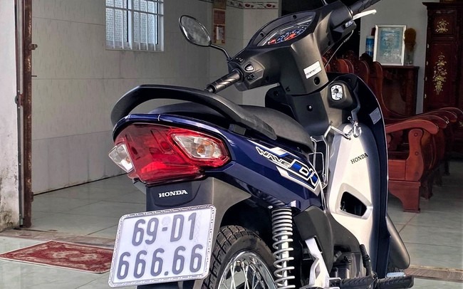 Vì sao Bộ Công an đề xuất đấu giá thêm biển số xe máy?- Ảnh 1. Vì sao Bộ Công an đề xuất đấu giá thêm biển số xe máy?- Ảnh 1.