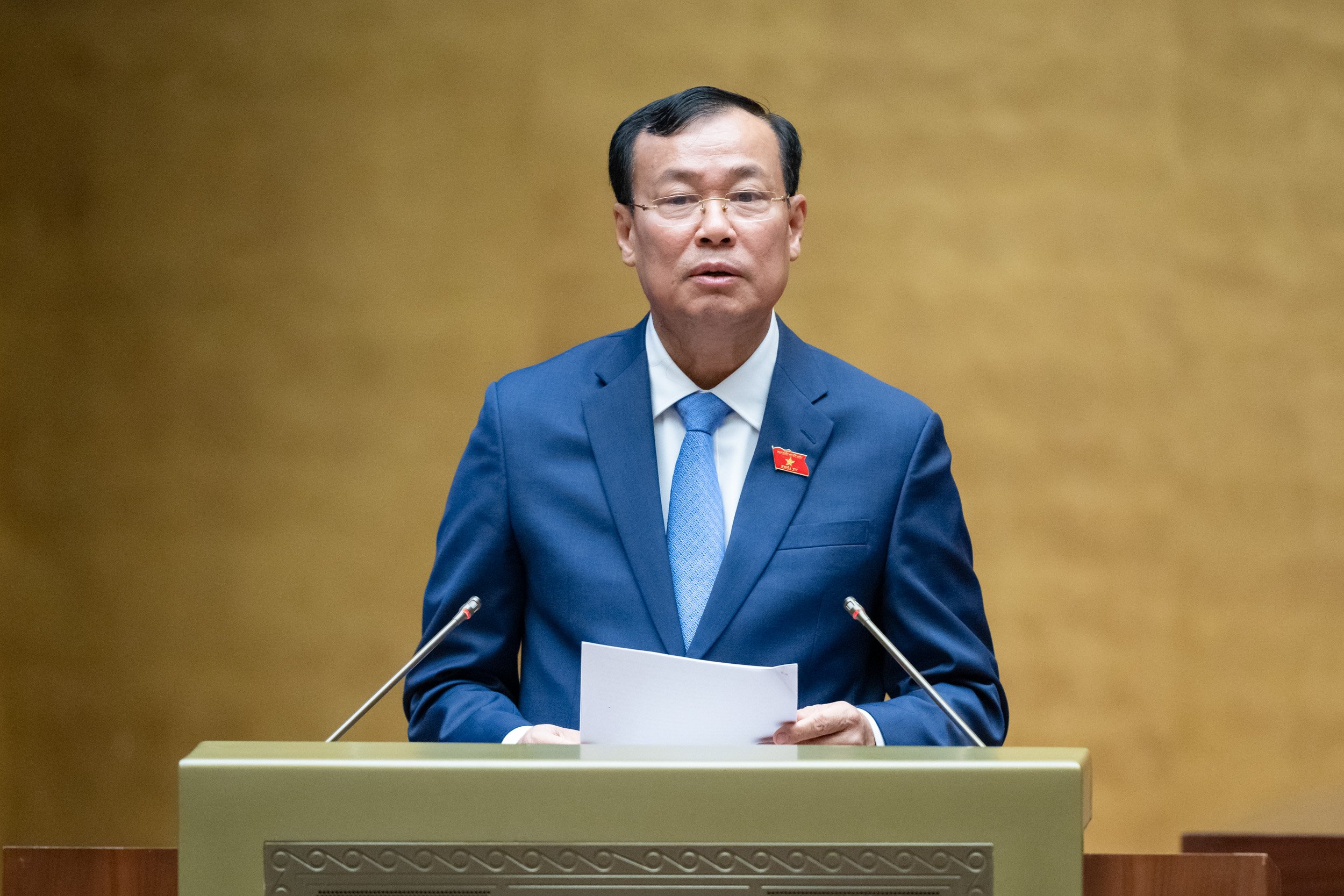 ĐBQH ủng hộ cấm tuyệt đối nồng độ cồn, trừ điểm bằng l&aacute;i- Ảnh 1.