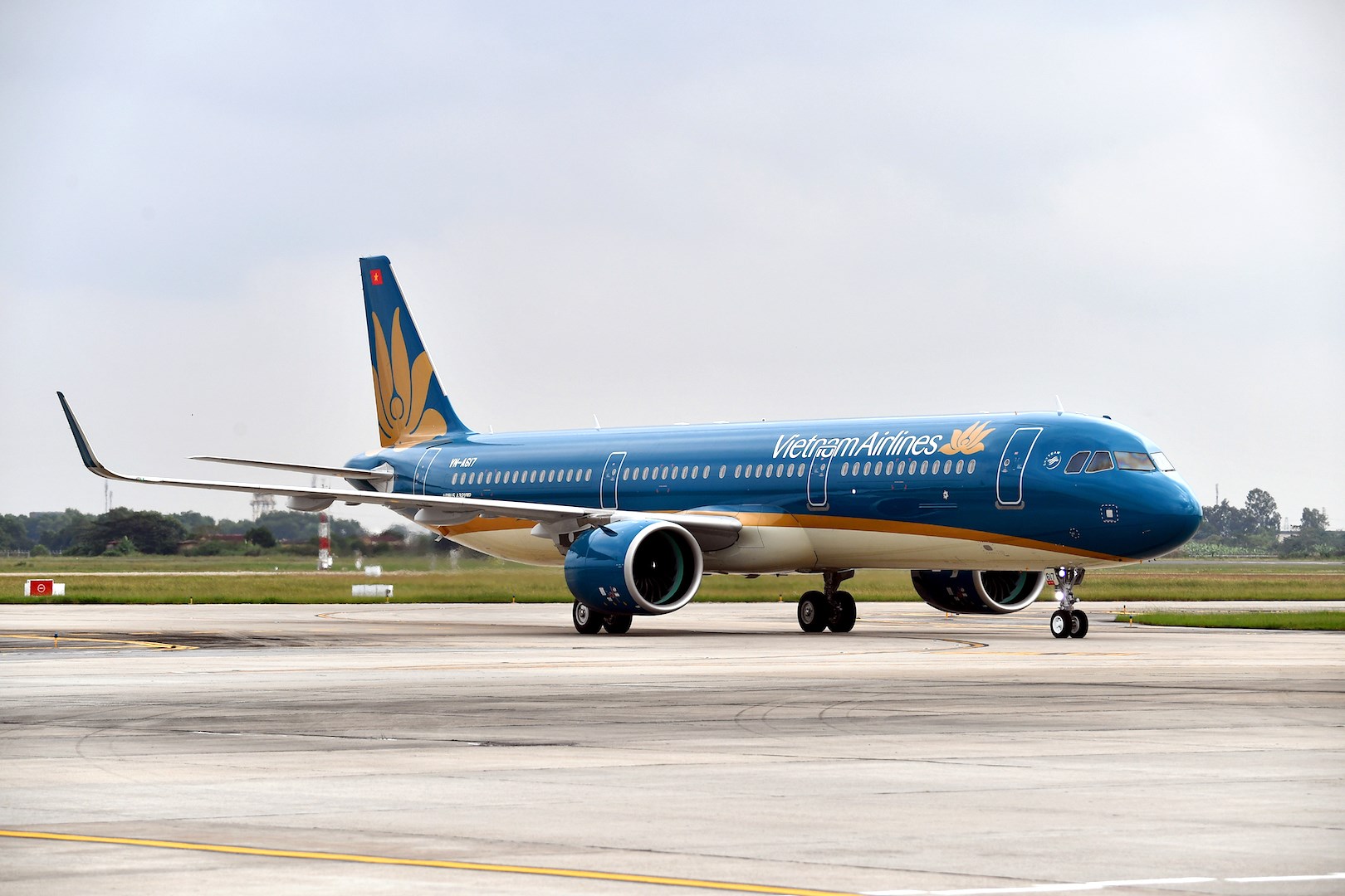 Vietnam Airlines mở đường bay nối Đà Lạt - Đà Nẵng- Ảnh 1. Vietnam Airlines mở đường bay nối Đà Lạt - Đà Nẵng- Ảnh 1.