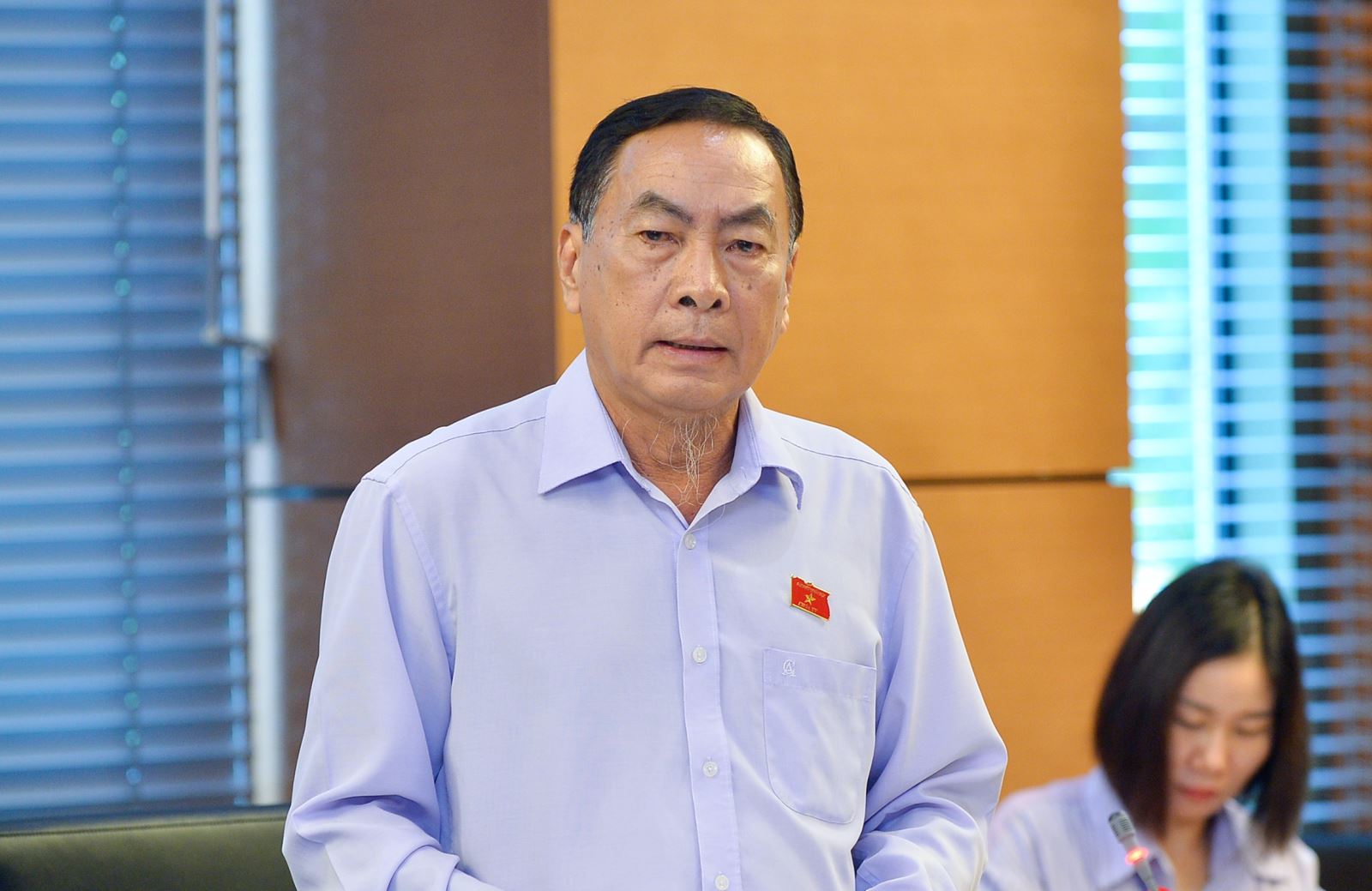 Đề nghị bỏ độc quyền, cho ph&eacute;p doanh nghiệp nhập khẩu v&agrave;ng nguy&ecirc;n liệu- Ảnh 2.