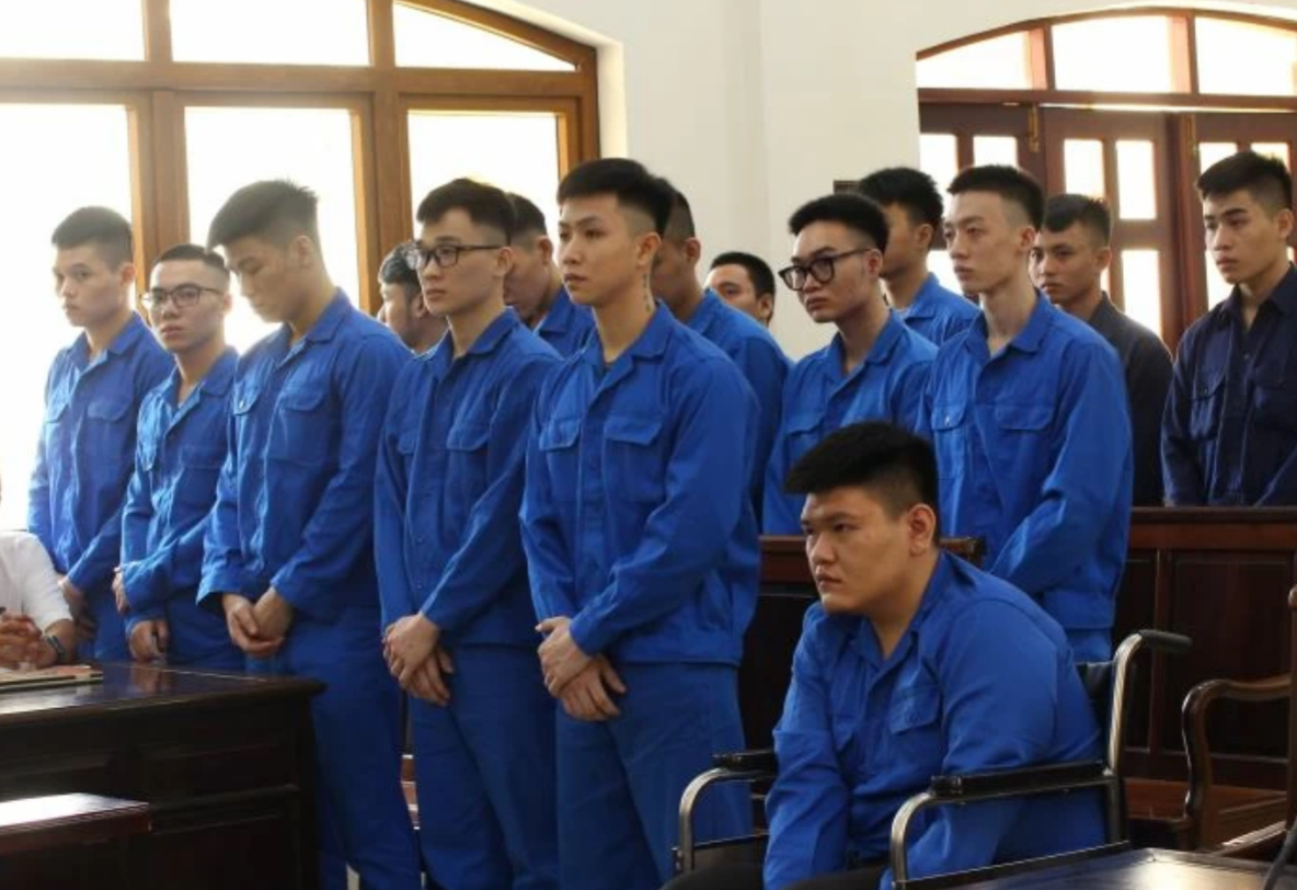 Đồng Nai: Nh&oacute;m thanh ni&ecirc;n bắn chết người v&igrave; va quẹt xe lĩnh &aacute;n- Ảnh 1.
