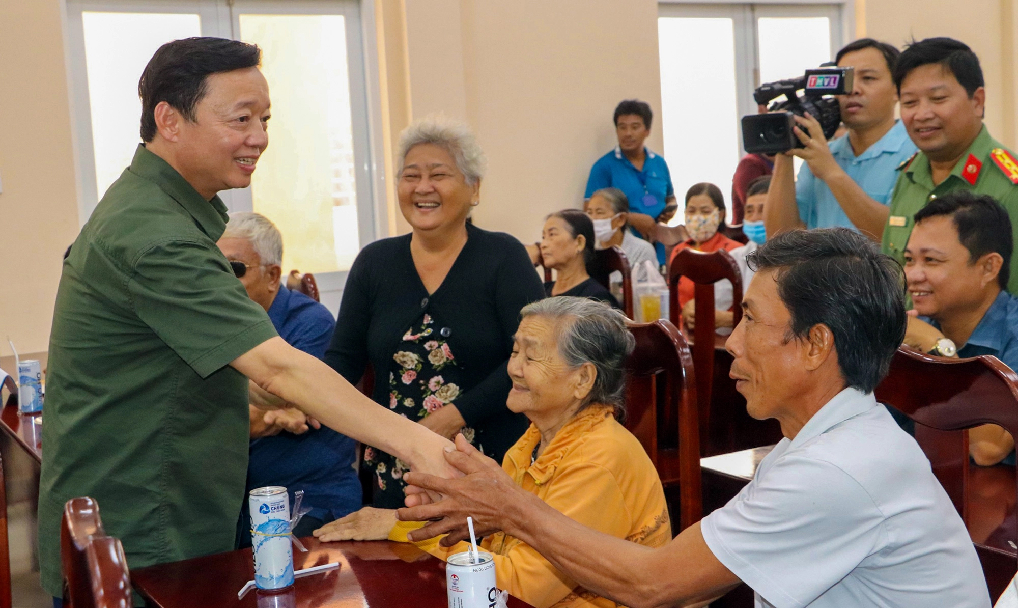 L&ograve;ng d&acirc;n đ&atilde; thuận, việc g&igrave; cũng xong- Ảnh 1.