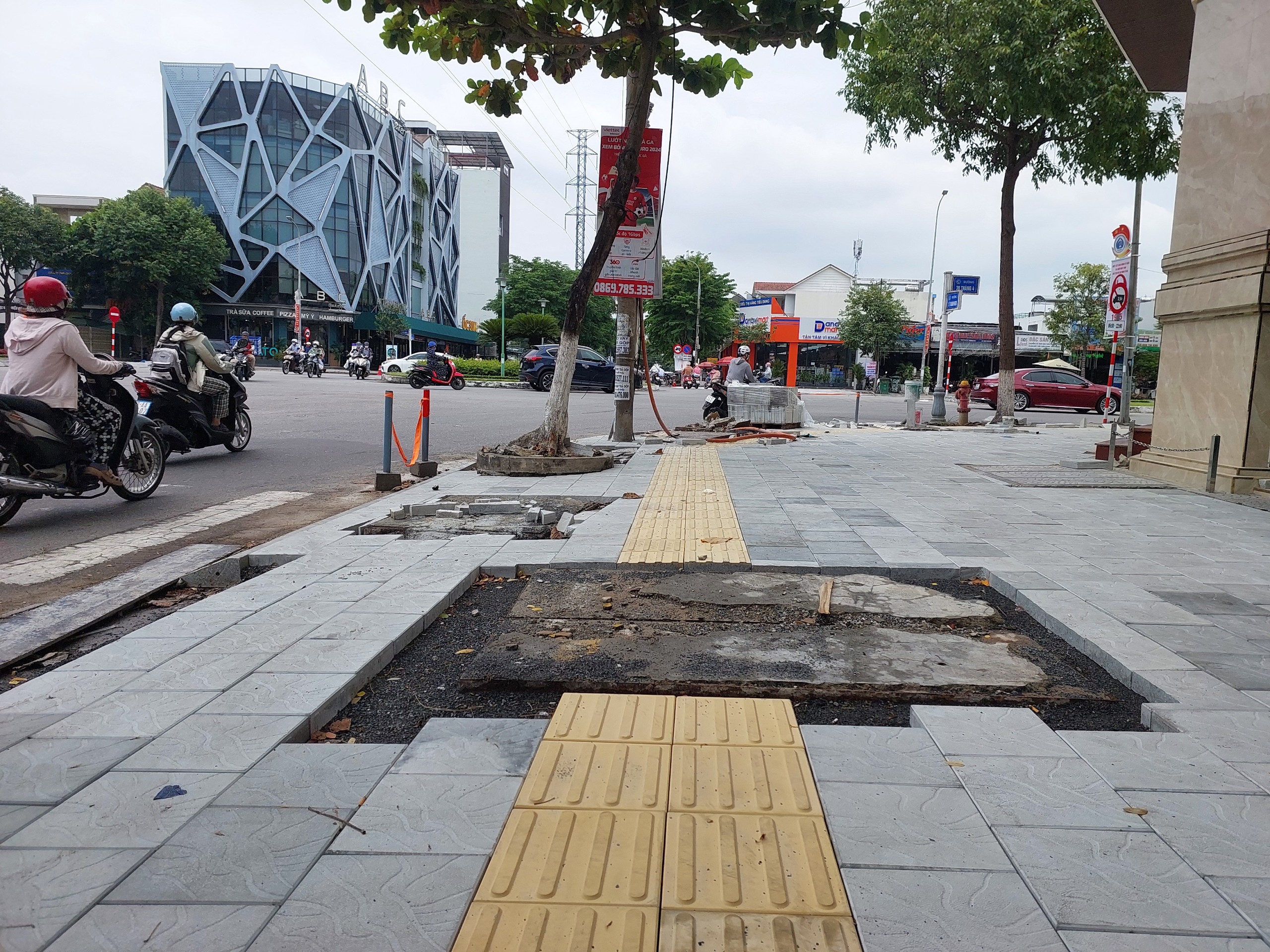 Đ&agrave; Nẵng cải tạo vỉa h&egrave; 59 tuyến đường bằng giải ph&aacute;p mới- Ảnh 12.