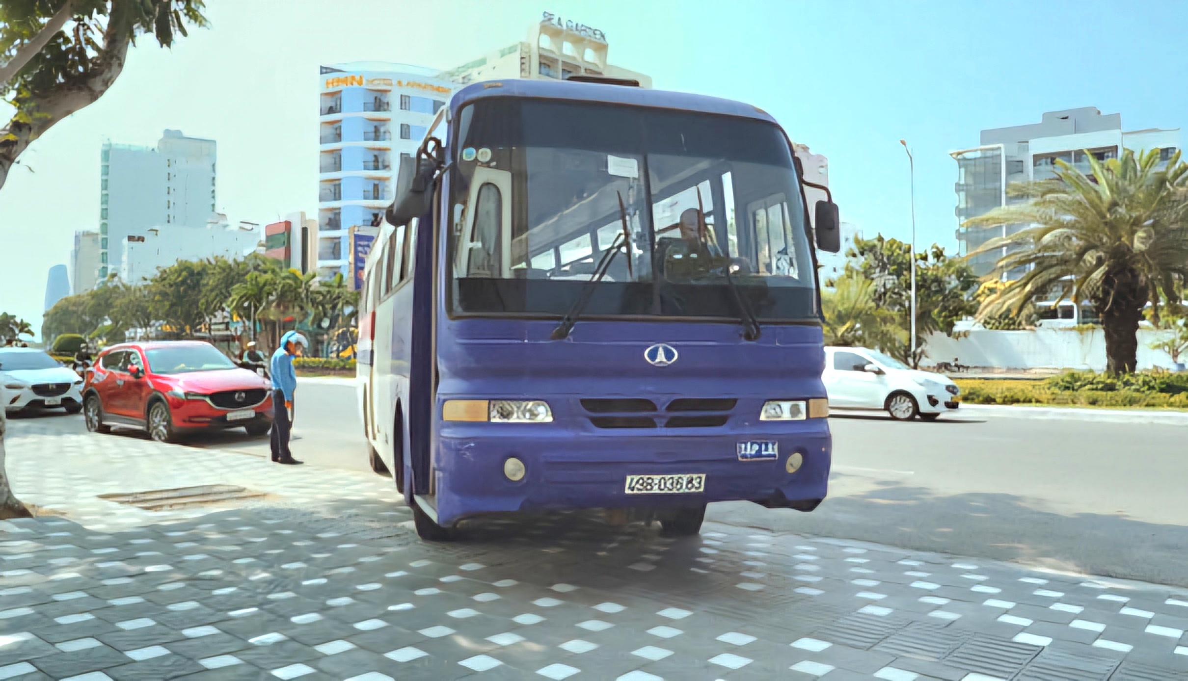 Đ&agrave; Nẵng cải tạo vỉa h&egrave; 59 tuyến đường bằng giải ph&aacute;p mới- Ảnh 8.