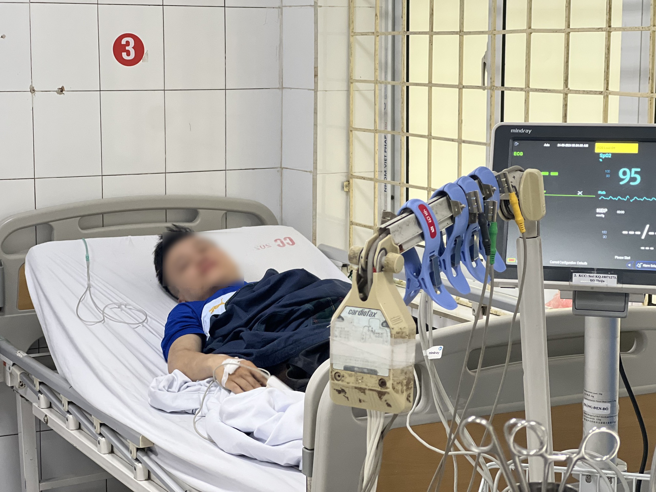 Th&ocirc;ng tin mới nhất về sức khỏe nạn nh&acirc;n vụ ch&aacute;y ở Trung K&iacute;nh, người tho&aacute;t nạn kể g&igrave;?- Ảnh 2.