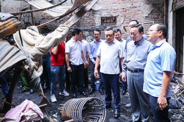 Thủ tướng: R&agrave; so&aacute;t, dứt kho&aacute;t xử nghi&ecirc;m vi phạm ph&ograve;ng ch&aacute;y, chữa ch&aacute;y ở nh&agrave; trọ- Ảnh 1.