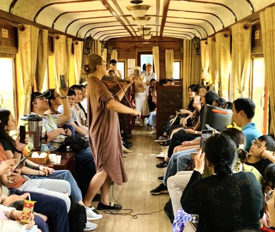 Cơ hội mua v&eacute; t&agrave;u cổ Đ&agrave; Lạt chỉ 50.000 đồng- Ảnh 1.