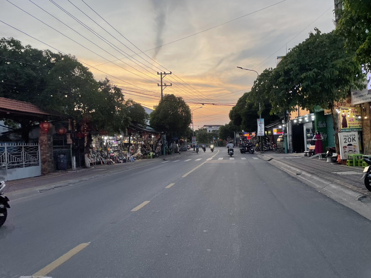 B&igrave;nh Dương: Th&agrave;nh phố Dĩ An cấm &ocirc; t&ocirc; v&agrave;o nhiều tuyến đường, d&acirc;n k&ecirc;u bị l&agrave;m kh&oacute;- Ảnh 3.