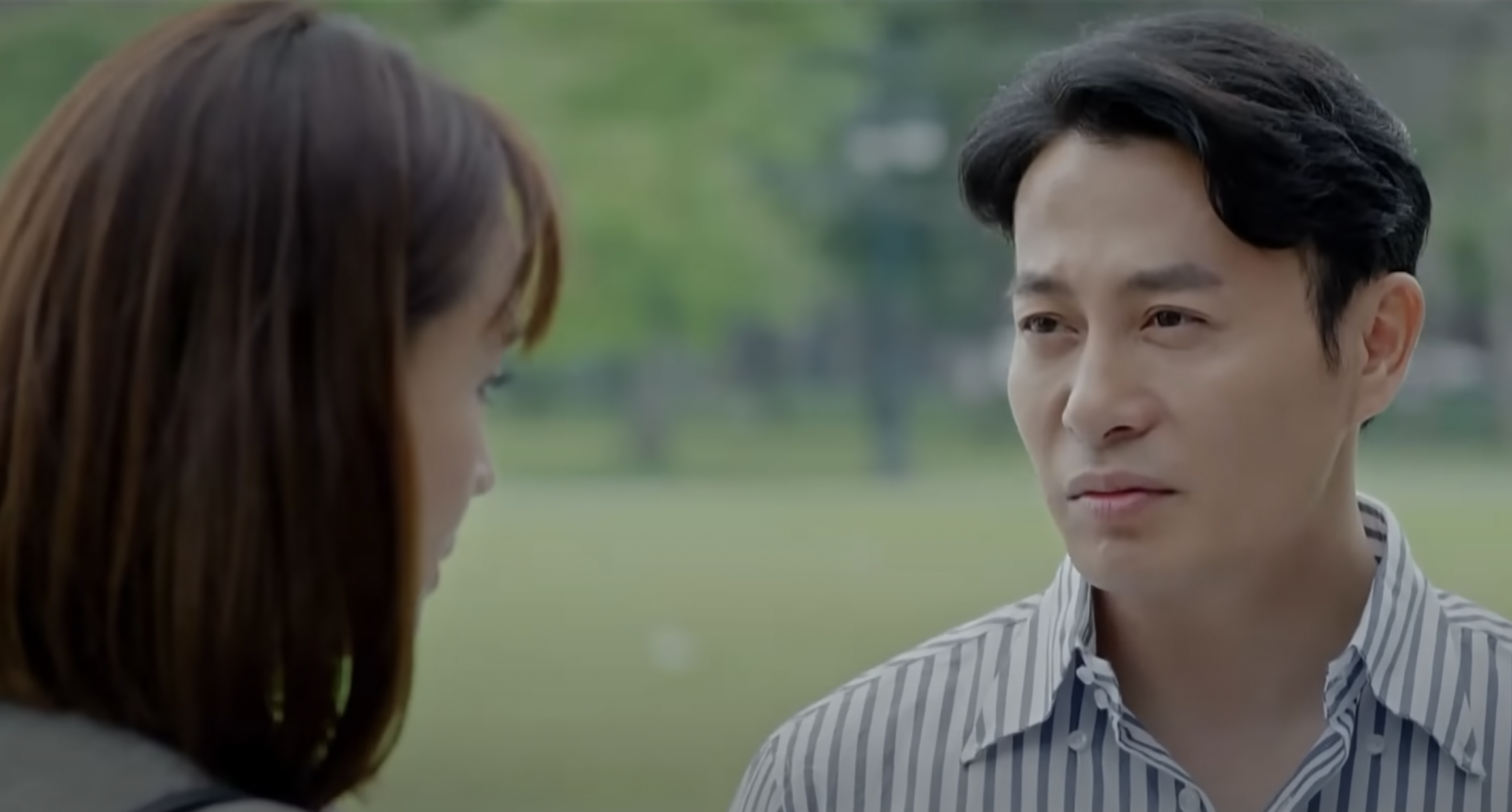 Vũ mạnh dạn b&agrave;y tỏ t&igrave;nh cảm với Ng&acirc;n H&agrave; nhưng c&ocirc; lại kh&eacute;o l&eacute;o lảng tr&aacute;nh.