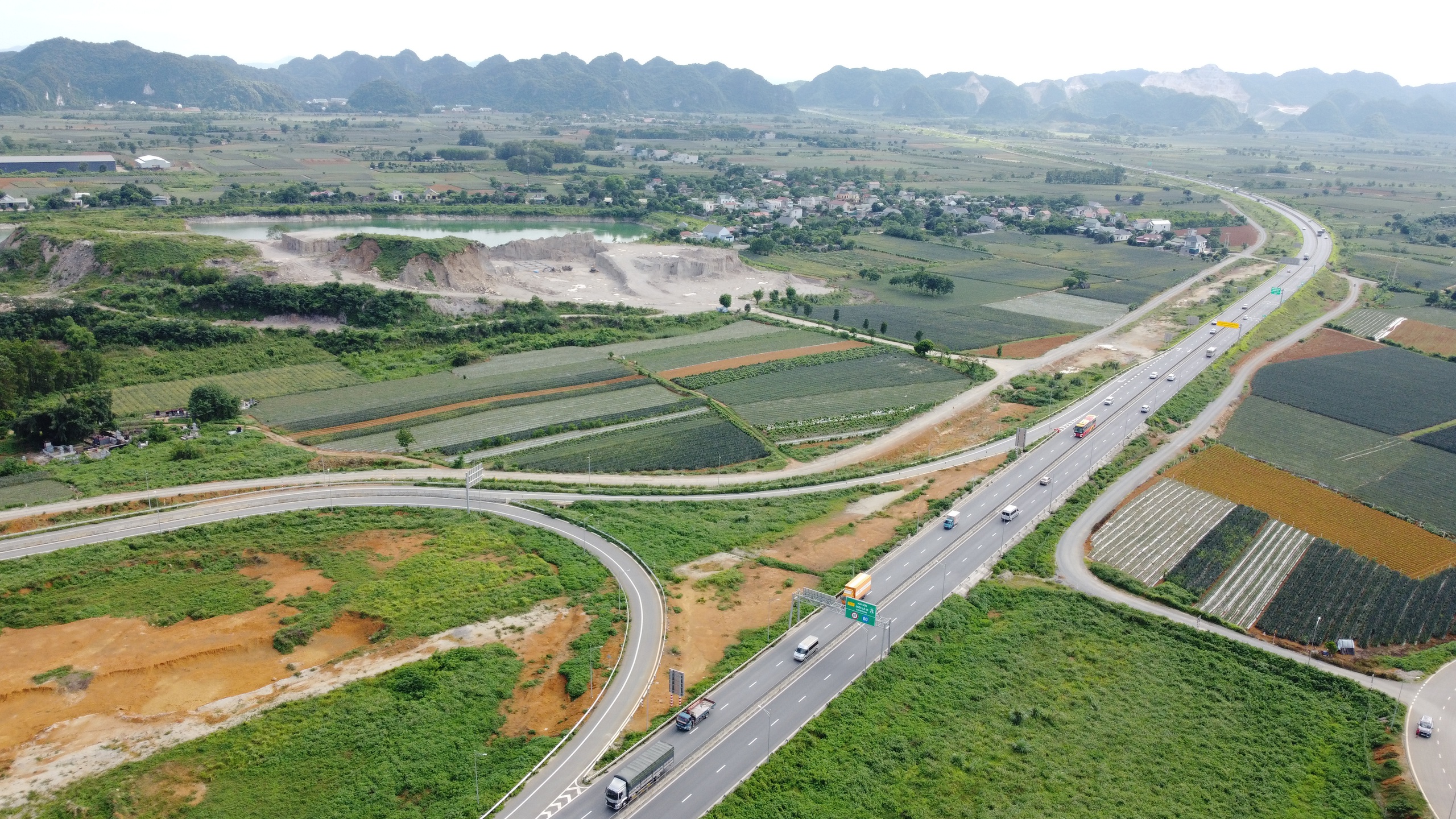 Gần 7.000 tỷ đồng l&agrave;m 25,3km đường cao tốc nối Ninh B&igrave;nh - Hải Ph&ograve;ng- Ảnh 1.