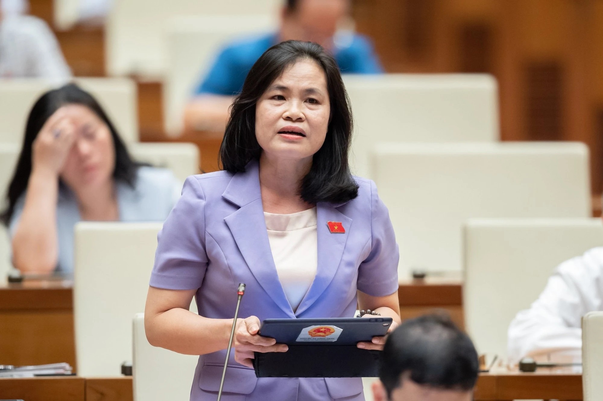 Băn khoăn kh&ocirc;ng cho r&uacute;t bảo hiểm x&atilde; hội 1 lần c&oacute; đẩy người lao động v&agrave;o thế kh&oacute;- Ảnh 2.