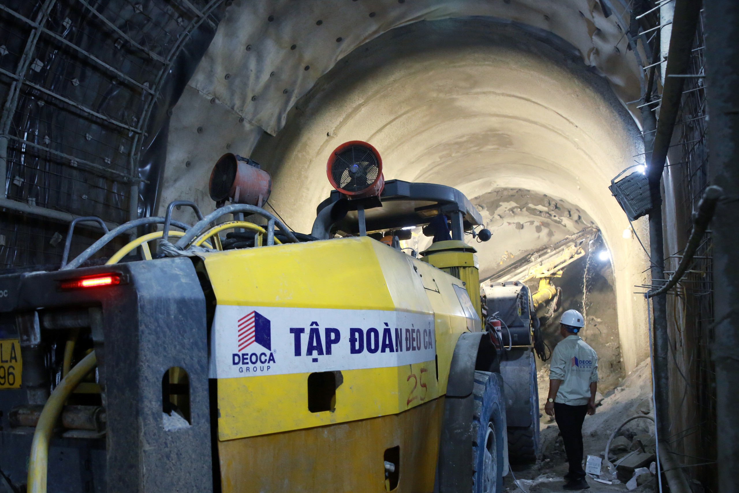 Tập đo&agrave;n Đ&egrave;o Cả hỗ trợ th&ocirc;ng hầm Ch&iacute; Thạnh, dự t&iacute;nh 30/5 chạy t&agrave;u- Ảnh 1.