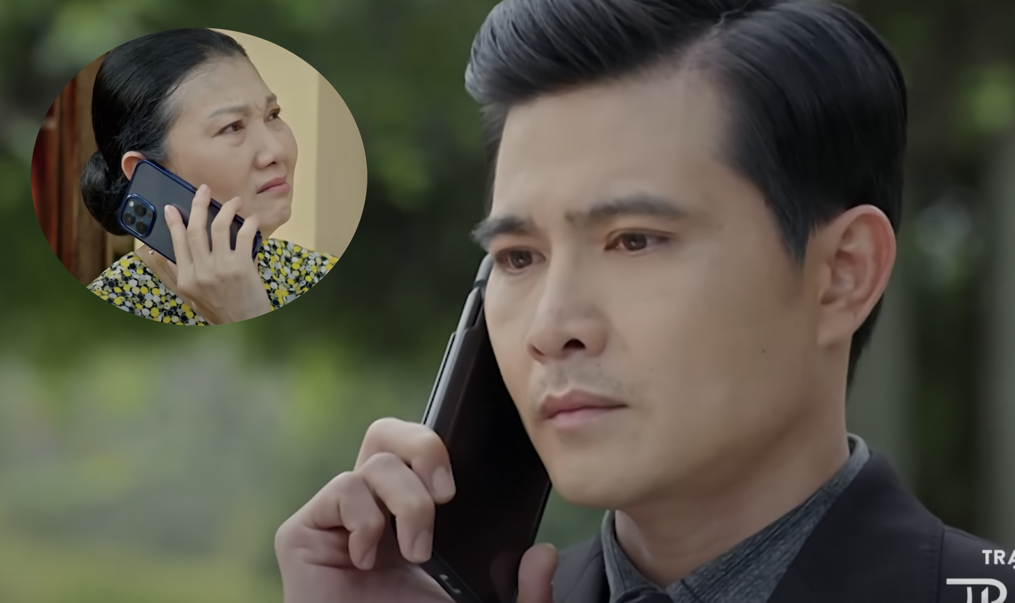 Nghĩa dặn d&ograve; mẹ trước khi đi nước ngo&agrave;i.