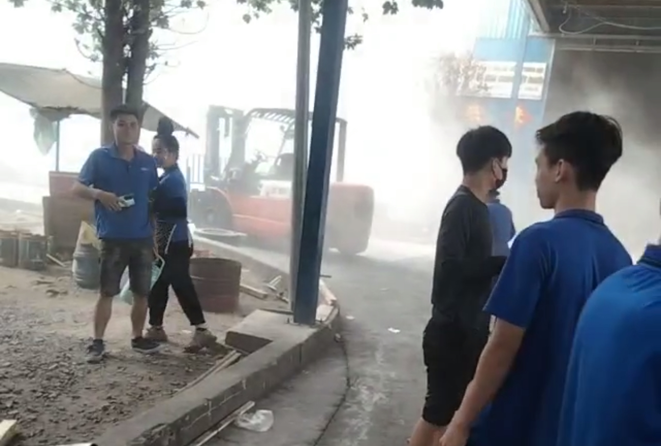 Vụ nổ l&ograve; hơi ở c&ocirc;ng ty gỗ khiến 6 người tử vong: Tạm giữ gi&aacute;m đốc c&ocirc;ng ty- Ảnh 2.