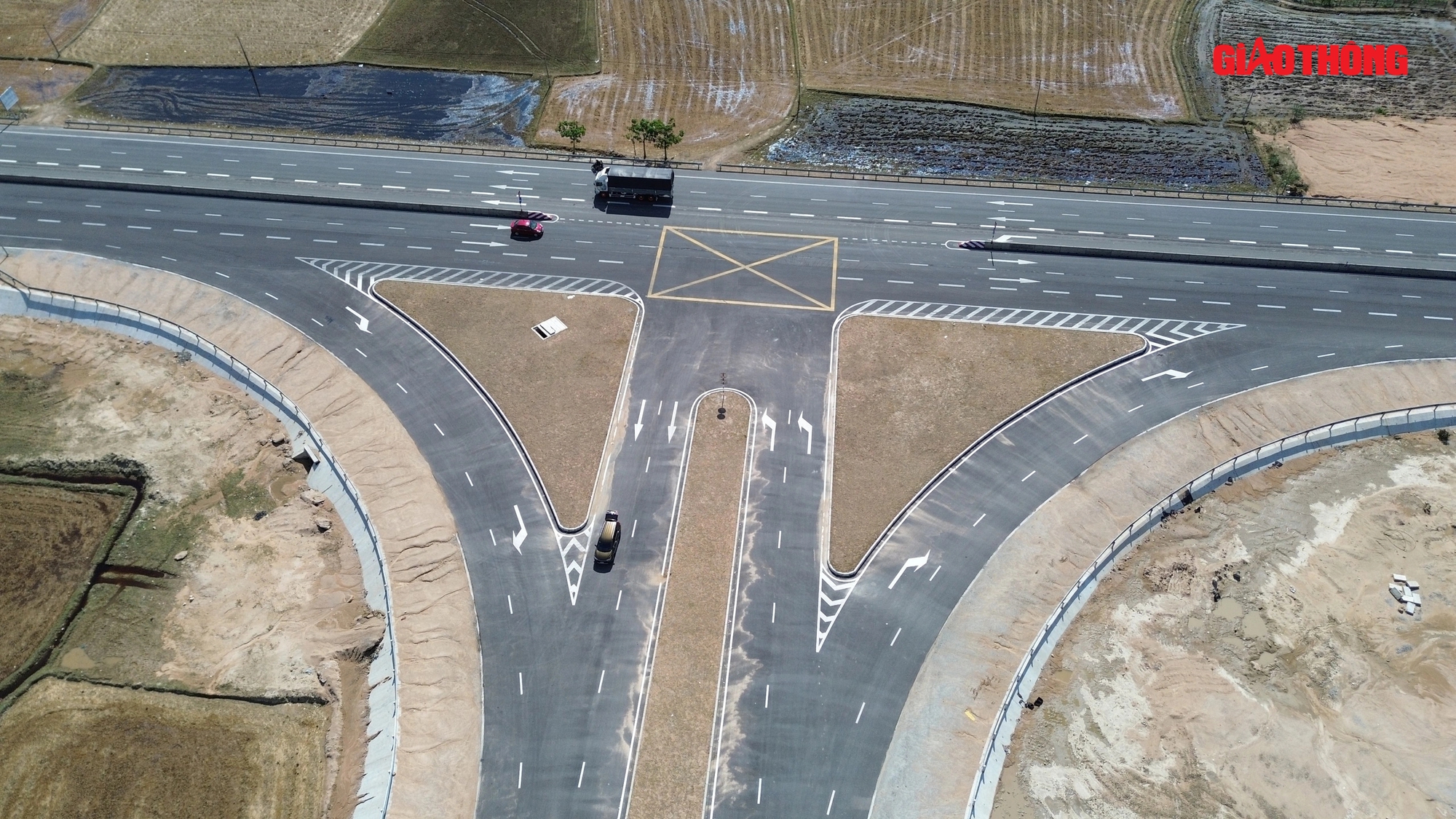 Đường nối QL1 ra ven biển ở Ninh Thuận sẽ th&ocirc;ng xe cuối th&aacute;ng 6- Ảnh 3.