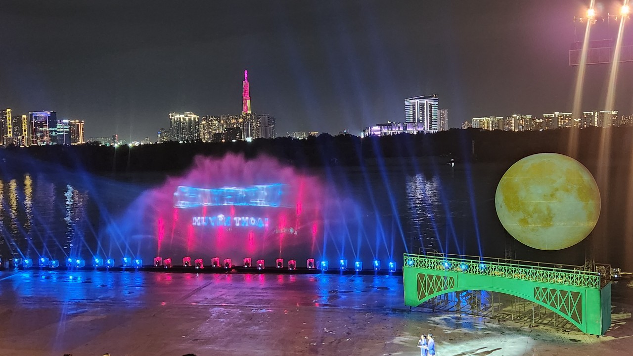 M&atilde;n nh&atilde;n chương tr&igrave;nh nghệ thuật "Chuyến t&agrave;u huyền thoại"- Ảnh 3.