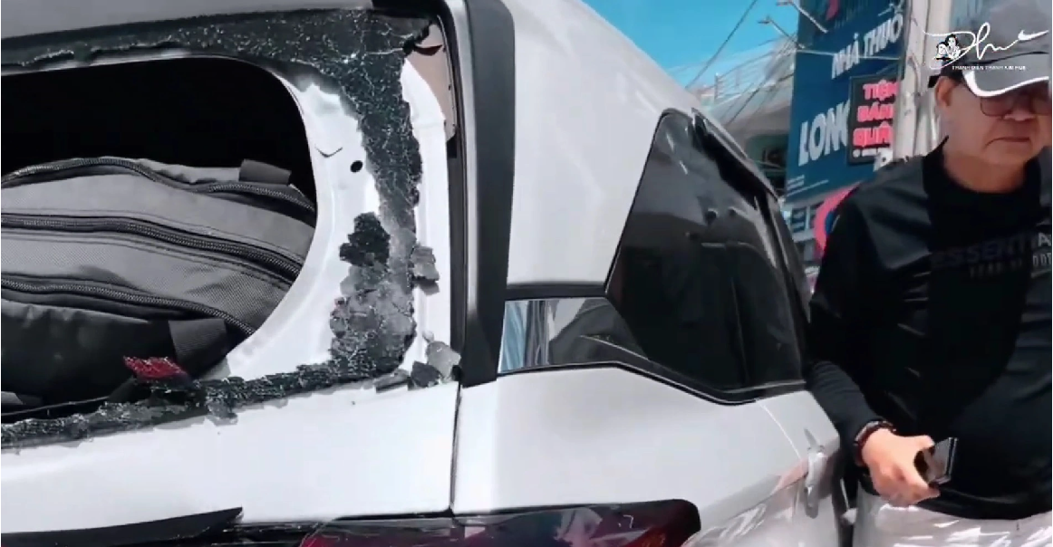 NSND Thanh Điền gặp tai nạn, xe &ocirc; t&ocirc; bị biến dạng: T&igrave;nh h&igrave;nh sức khỏe ra sao?- Ảnh 1.