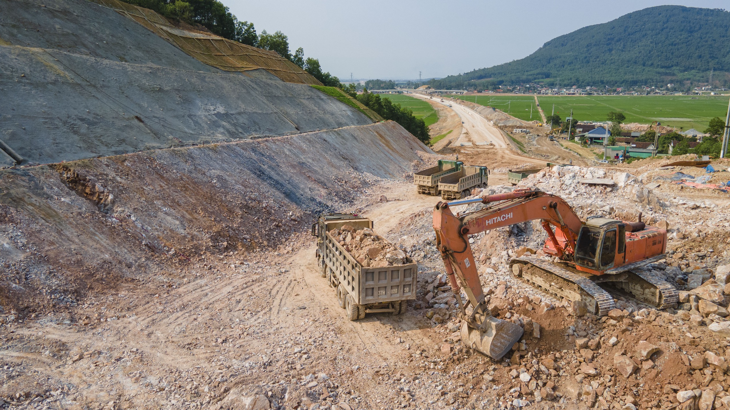Xử nghi&ecirc;m nh&agrave; thầu vi phạm chất lượng c&ocirc;ng tr&igrave;nh giao th&ocirc;ng- Ảnh 1.