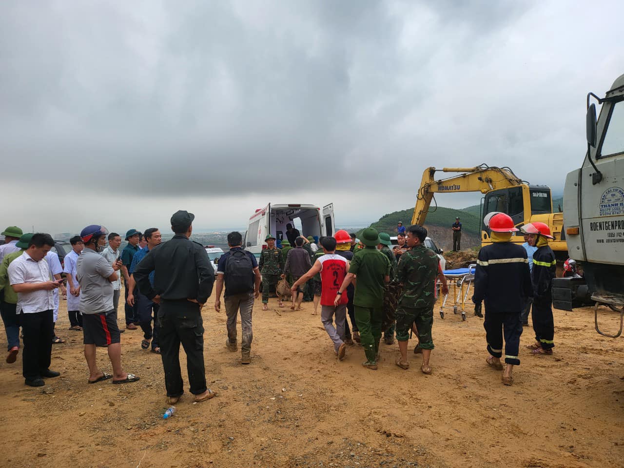 Nguy&ecirc;n nh&acirc;n ban đầu vụ sạt lở khiến 3 c&ocirc;ng nh&acirc;n tử vong ở H&agrave; Tĩnh- Ảnh 1.