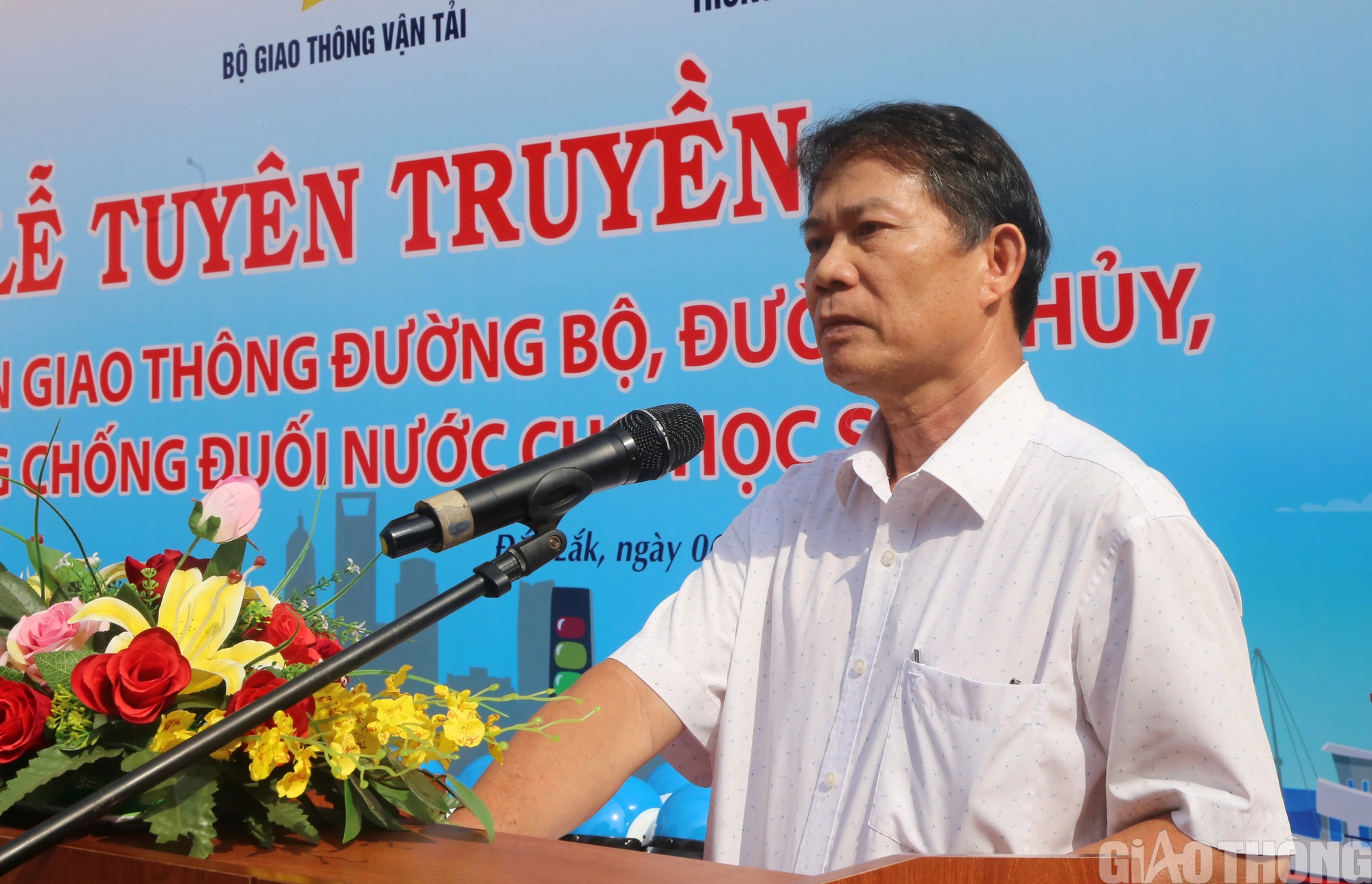 Trang bị kiến thức sơ cứu, cấp cứu do tai nạn cho học sinh ở Đắk Lắk- Ảnh 4.