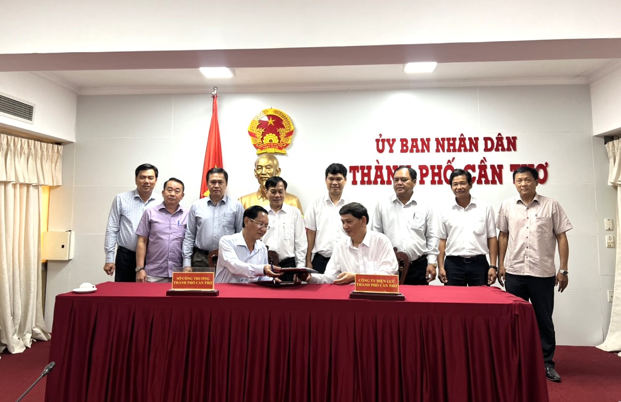 C&aacute;c tỉnh th&agrave;nh ph&iacute;a Nam c&ugrave;ng đồng h&agrave;nh tiết kiệm điện- Ảnh 2.