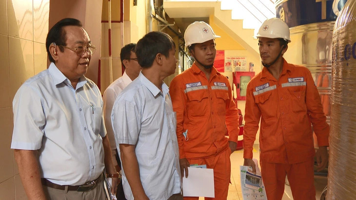 C&aacute;c tỉnh th&agrave;nh ph&iacute;a Nam c&ugrave;ng đồng h&agrave;nh tiết kiệm điện- Ảnh 4.