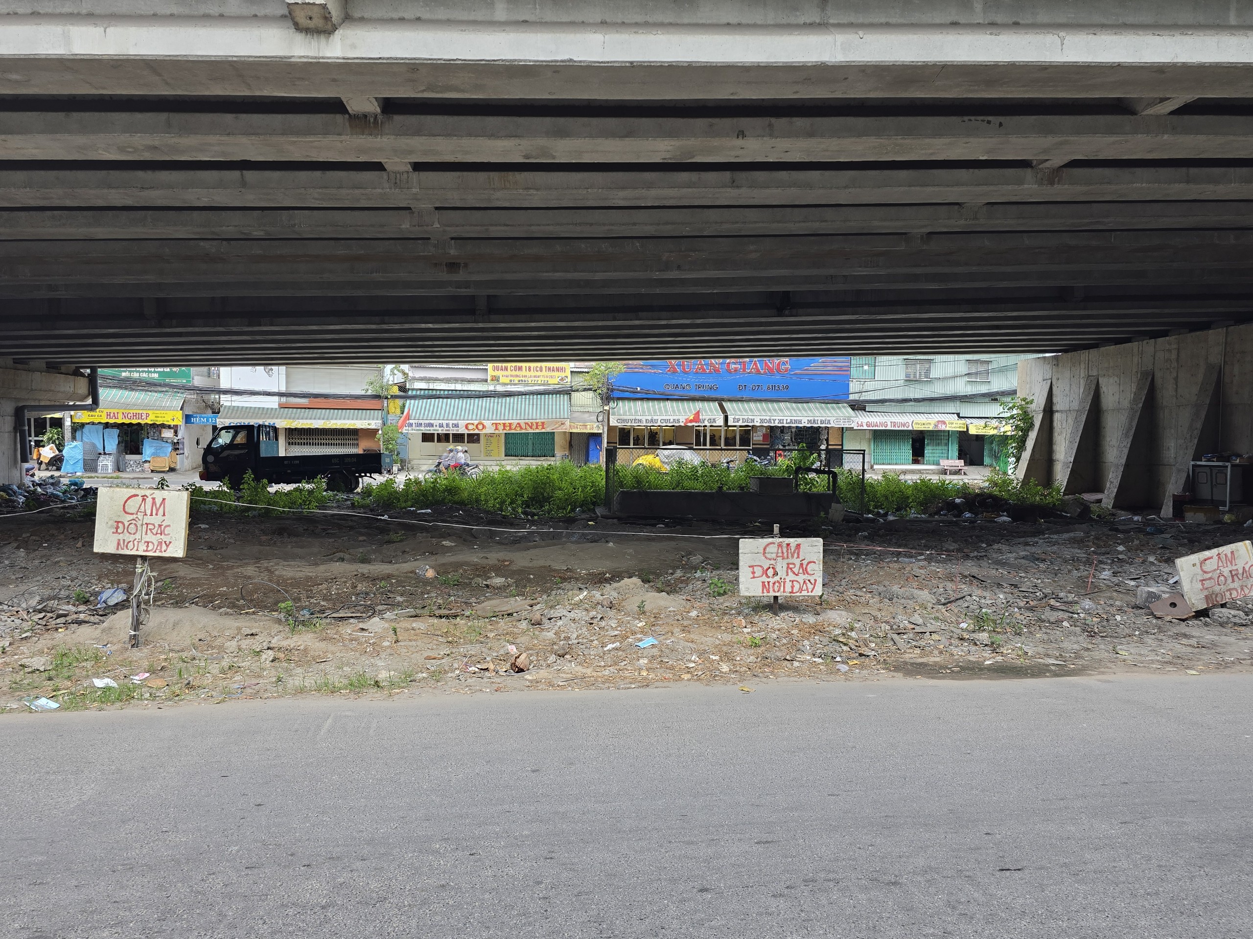 Cần Thơ c&oacute; cho ph&eacute;p mở b&atilde;i xe, x&oacute;a t&igrave;nh trạng nhếch nh&aacute;c dưới gầm cầu?- Ảnh 12.
