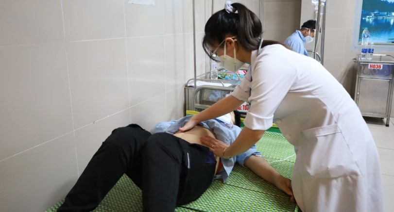 Diễn biến mới vụ ngộ độc tiết canh d&ecirc; ở Th&aacute;i B&igrave;nh- Ảnh 1.