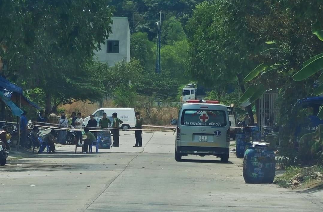 Vụ người vợ chết ch&aacute;y trong căn nh&agrave; ở B&igrave;nh Dương: Người chồng cũng kh&ocirc;ng qua khỏi- Ảnh 2.