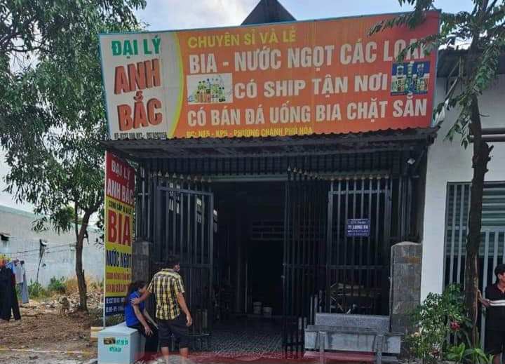 Vụ người vợ chết ch&aacute;y trong căn nh&agrave; ở B&igrave;nh Dương: Người chồng cũng kh&ocirc;ng qua khỏi- Ảnh 1.