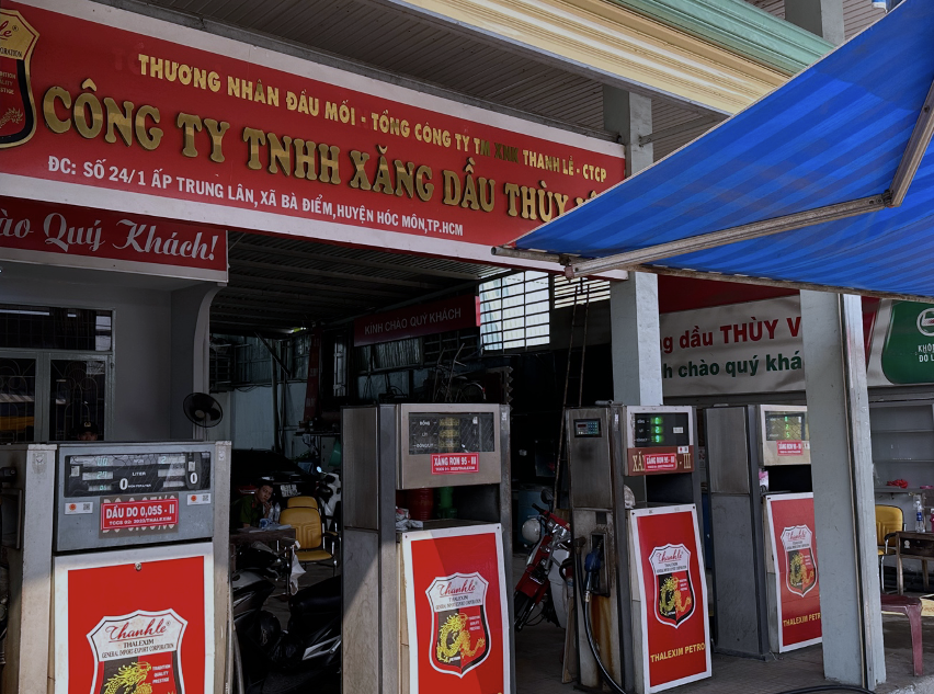 Vụ bu&ocirc;n lậu 200 triệu l&iacute;t xăng: Khởi tố th&ecirc;m 23 bị can- Ảnh 2.