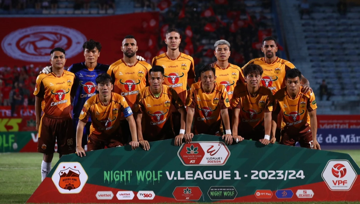V-League: Thắng sát nút SLNA, HAGL làm được điều nhiều đội bóng phải ao ước- Ảnh 1. V-League: Thắng sát nút SLNA, HAGL làm được điều nhiều đội bóng phải ao ước- Ảnh 1.