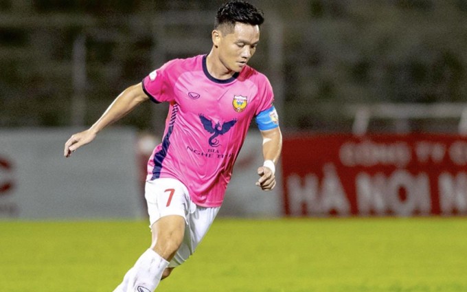 Cầu thủ Việt d&iacute;nh l&iacute;u ma t&uacute;y kh&ocirc;ng phải chuyện hiếm