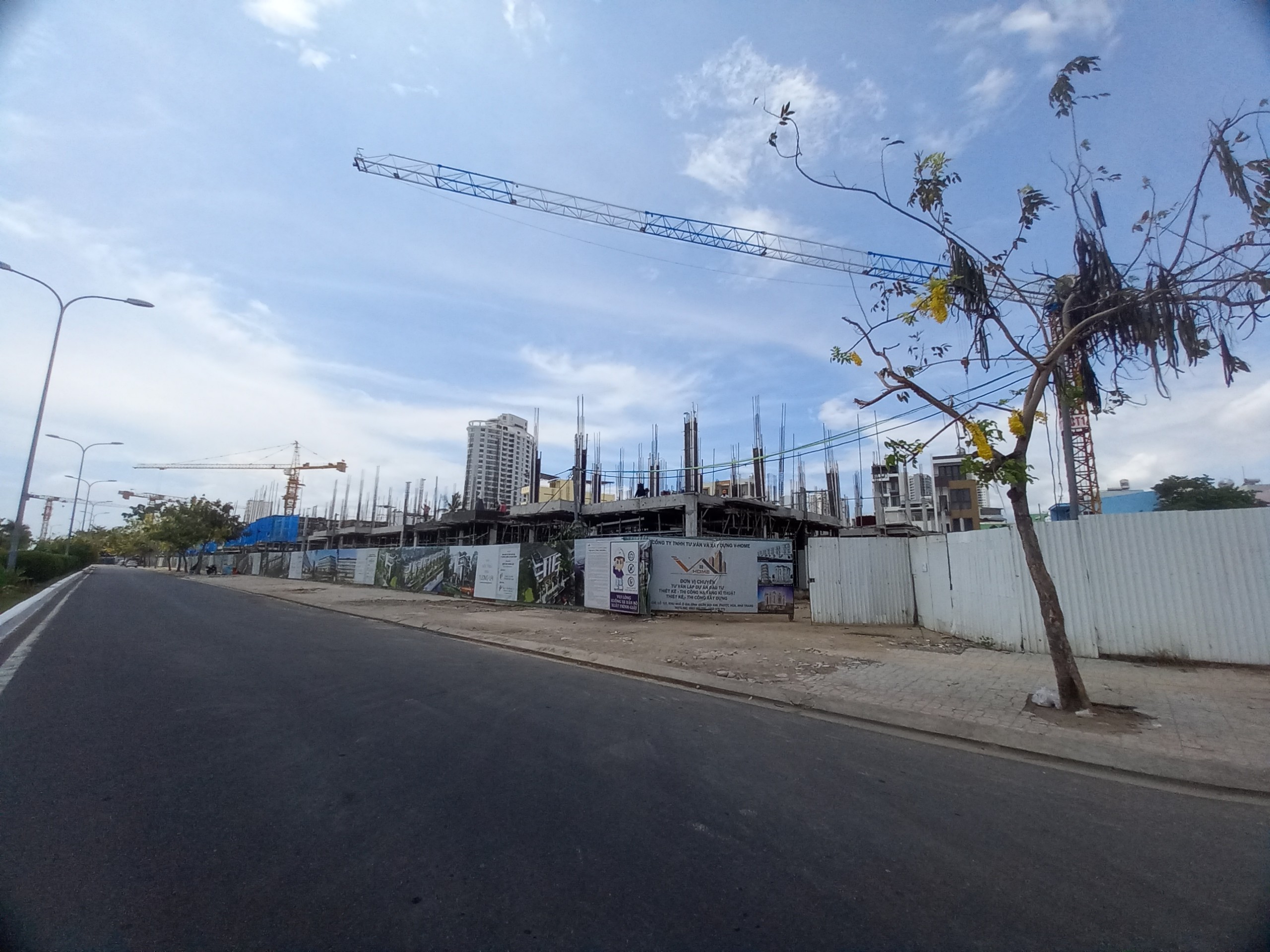 C&ocirc;ng an Kh&aacute;nh H&ograve;a đang x&aacute;c minh vi phạm tại dự &aacute;n Khu d&acirc;n cư Cồn T&acirc;n Lập- Ảnh 3.