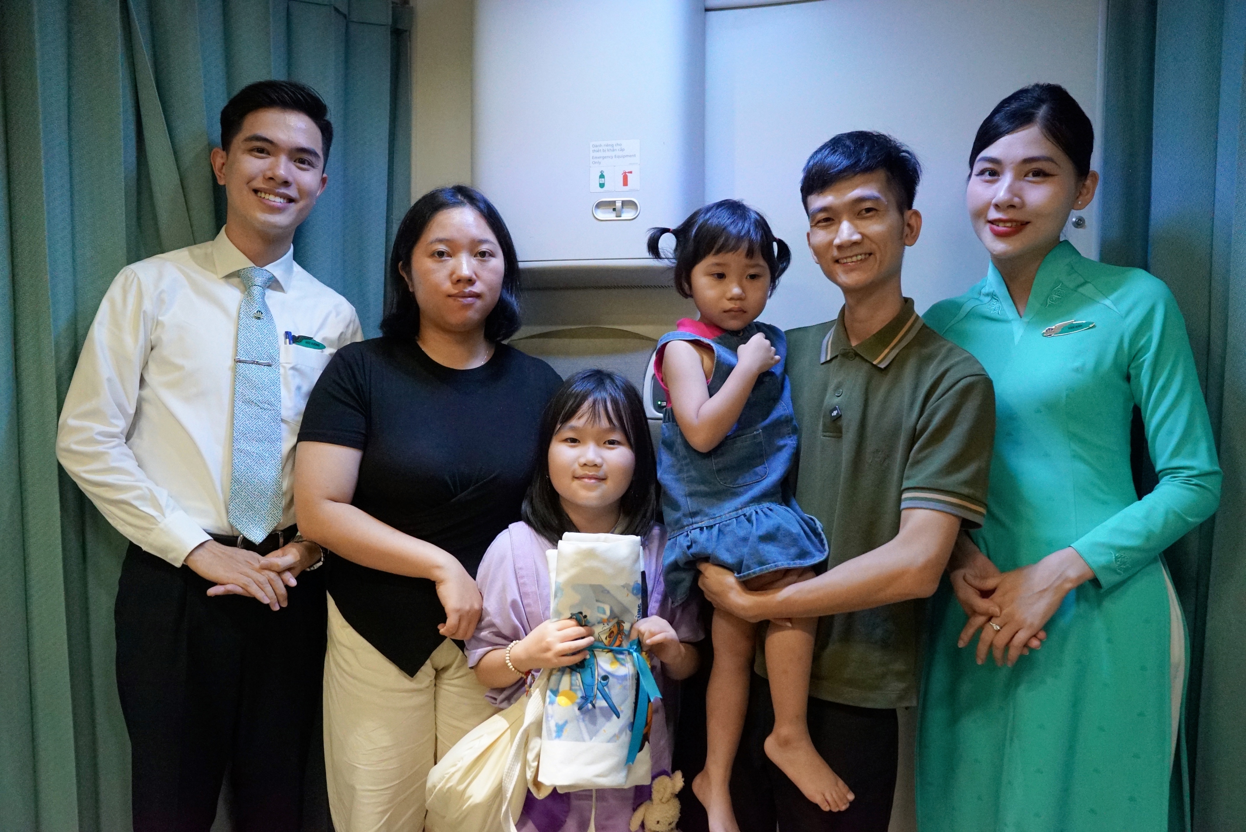 Vietnam Airlines h&eacute; lộ h&igrave;nh ảnh mascot ngộ nghĩnh 
tr&ecirc;n những chuyến bay 1/6
- Ảnh 7.