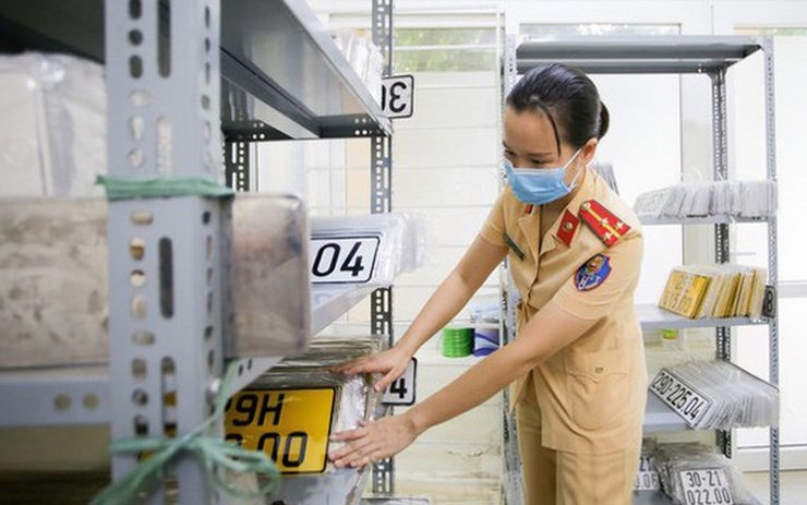 Từ 2025, bỏ quy định chủ xe phải đổi đăng k&yacute;, biển số khi chuyển cư tr&uacute; tỉnh kh&aacute;c- Ảnh 2.