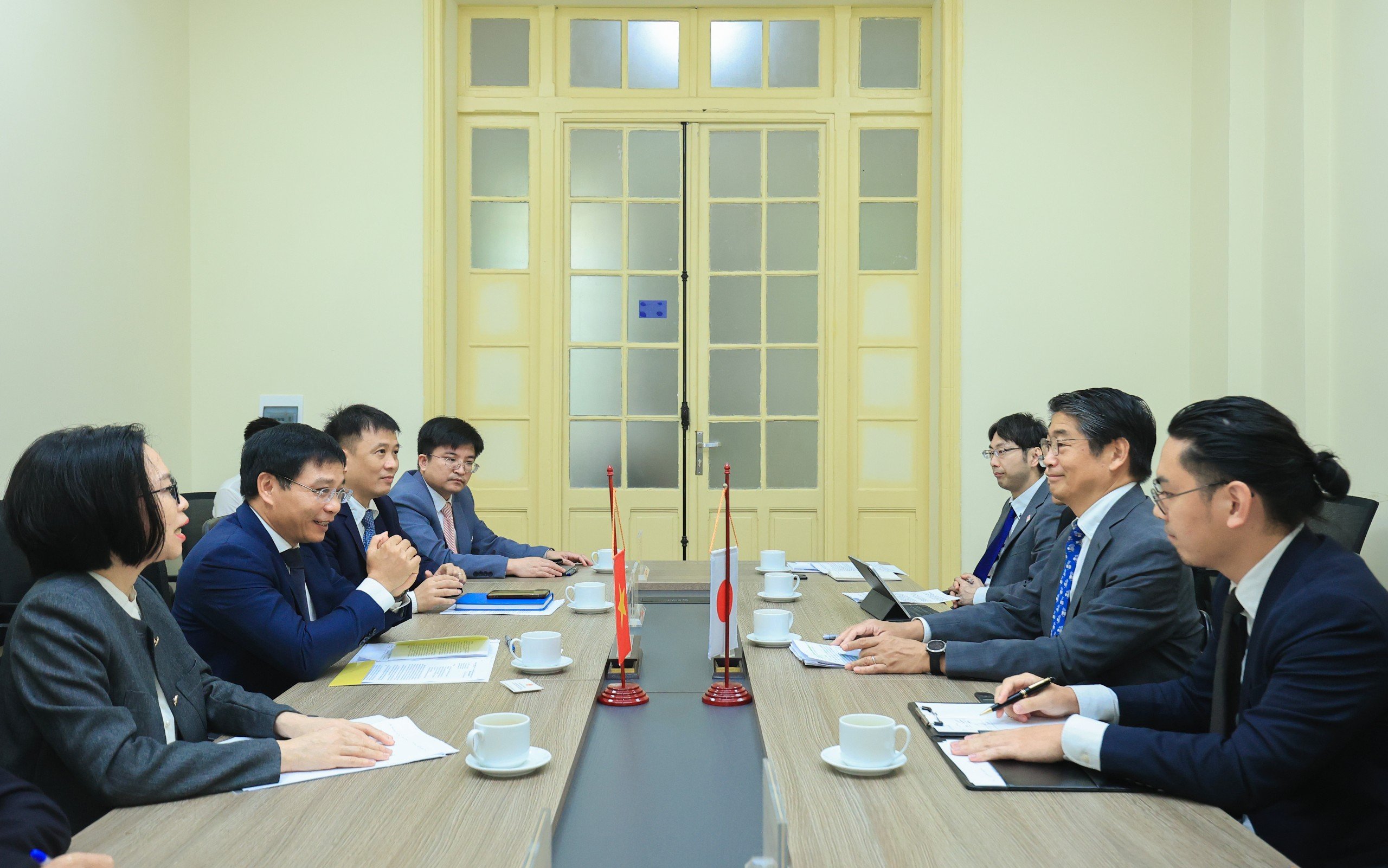 Nhật Bản sẵn s&agrave;ng chia sẻ kinh nghiệm đầu tư cao tốc, đường sắt tốc độ cao- Ảnh 1.
