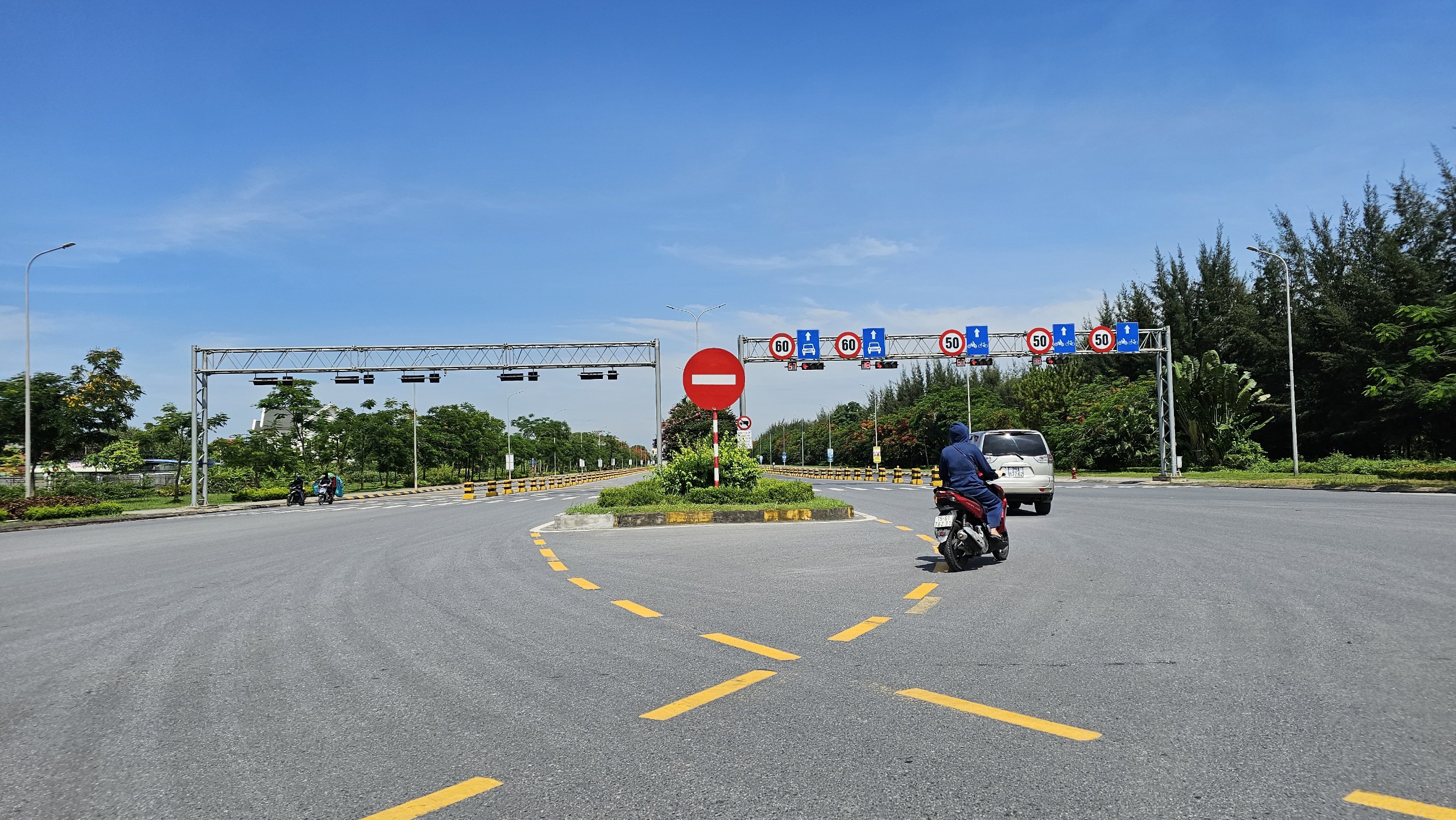 V&igrave; sao vi phạm giao th&ocirc;ng tại đường 9C VSIP kh&ocirc;ng bị xử l&yacute;?- Ảnh 2.