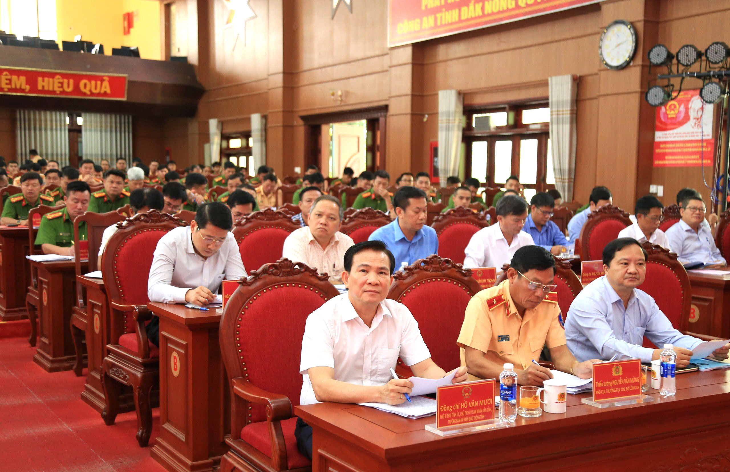 Tai nạn giao th&ocirc;ng diễn biến phức tạp, C&ocirc;ng an Đắk N&ocirc;ng nhận diện nguy&ecirc;n nh&acirc;n- Ảnh 2.