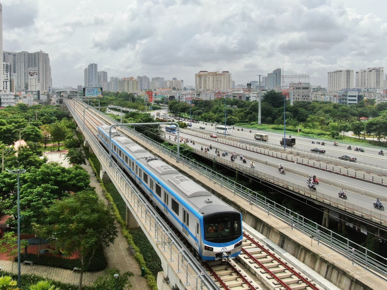 Dùng căn cước để thanh toán khi đi metro- Ảnh 2. Dùng căn cước để thanh toán khi đi metro- Ảnh 2.