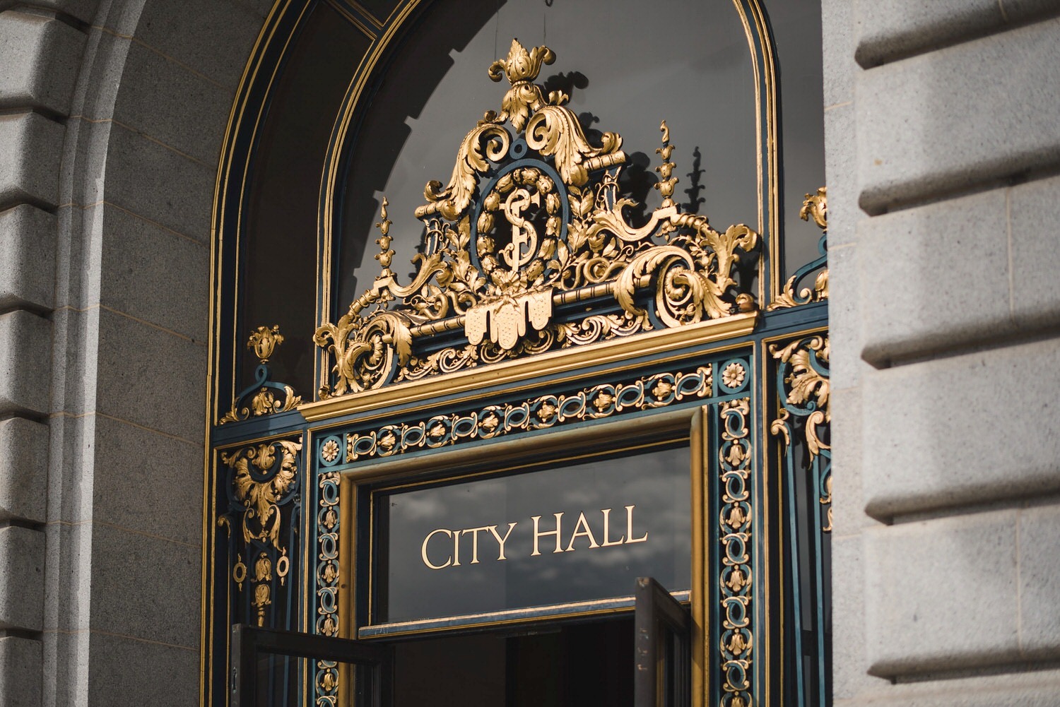 Th&agrave;nh phố Mỹ c&ocirc;ng nhận Tiếng Việt l&agrave; ng&ocirc;n ngữ ch&iacute;nh thức- Ảnh 1.