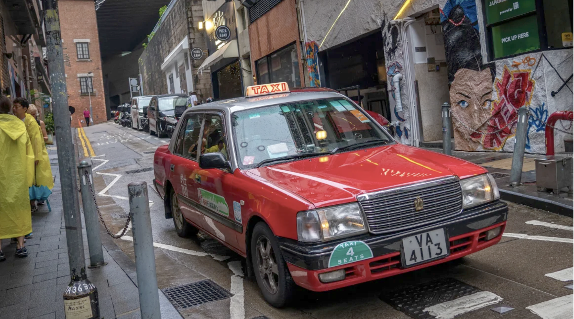 Hồng K&ocirc;ng (Trung Quốc): Taxi truyền thống v&agrave; c&ocirc;ng nghệ cạnh tranh khốc liệt- Ảnh 1.