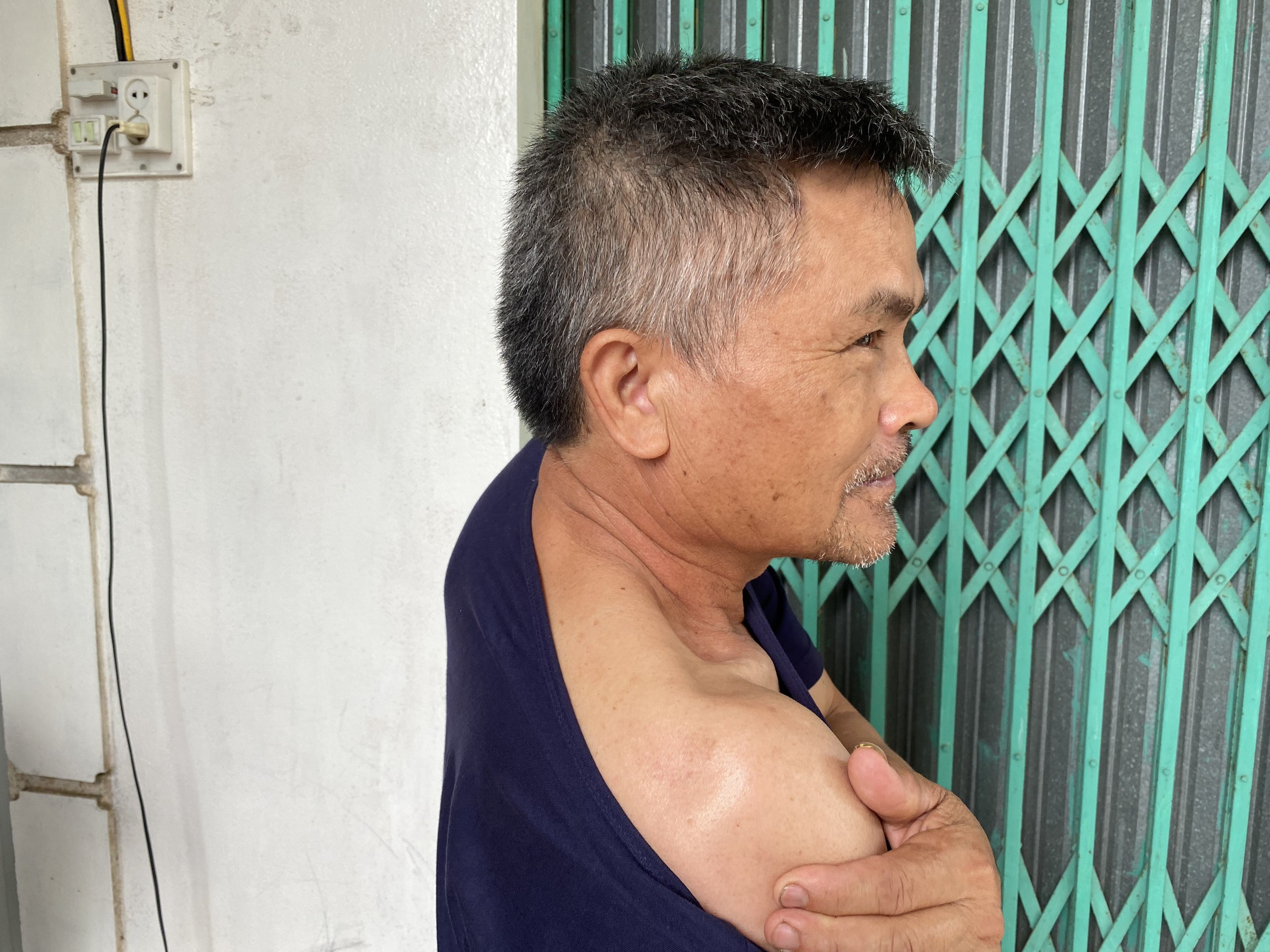 Quảng Ninh: Nghi vấn đạn từ thao trường bắn lạc v&agrave;o khu d&acirc;n cư- Ảnh 3.