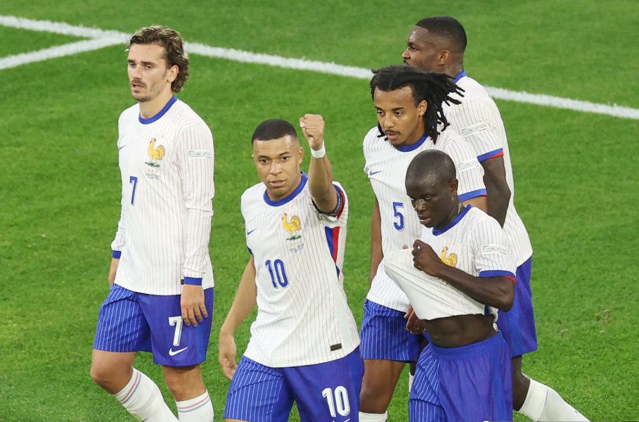 Kết quả &Aacute;o vs Ph&aacute;p: Chiến thắng may mắn - Ảnh 1.