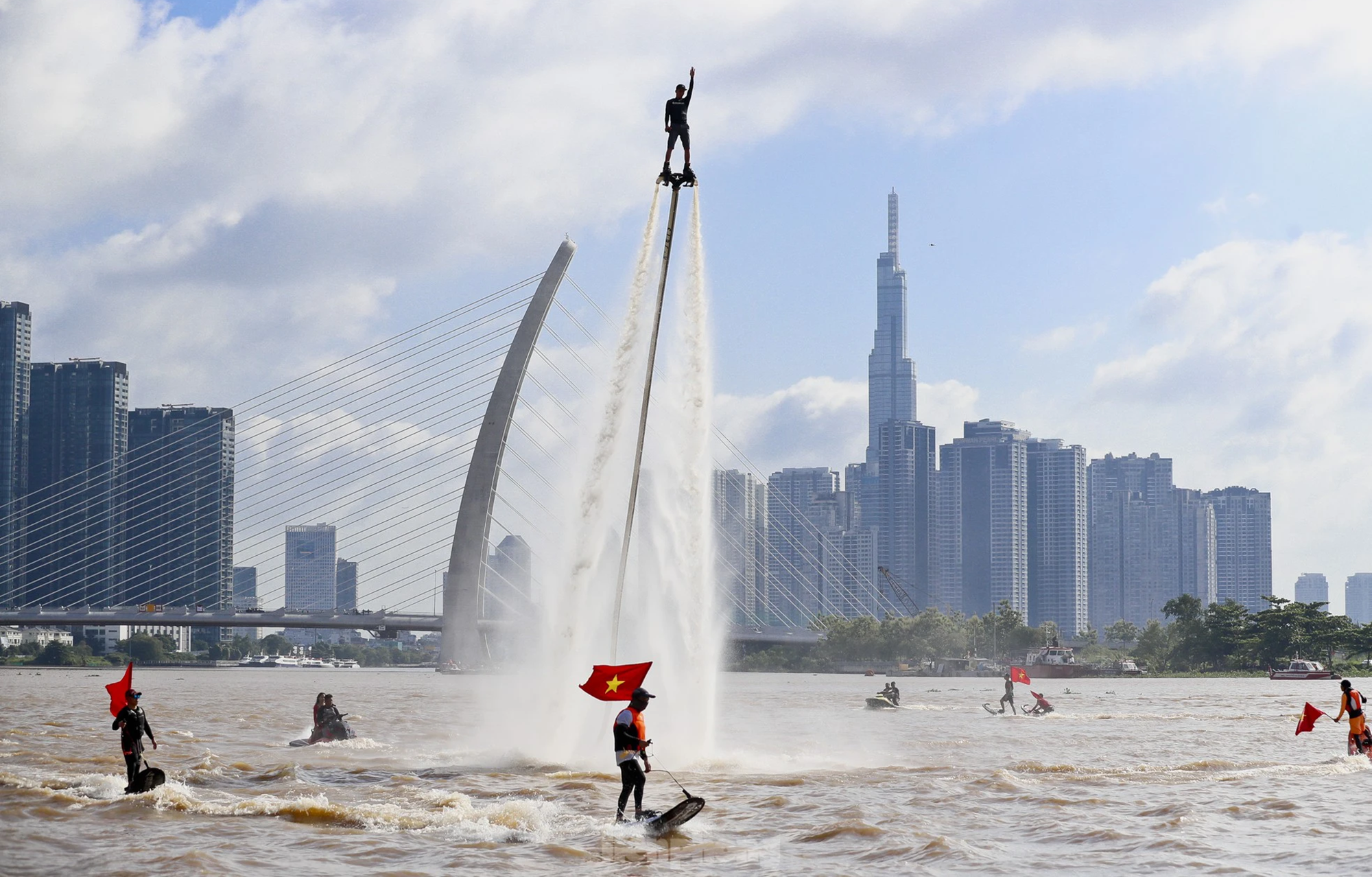 TP.HCM: Sau lễ hội s&ocirc;ng nước l&agrave; g&igrave;?- Ảnh 2.