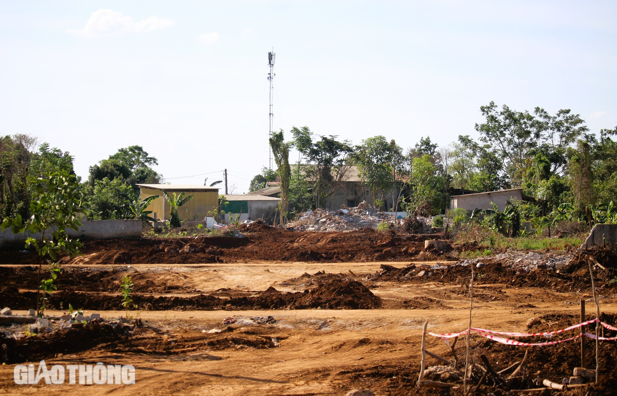 Nh&agrave; thầu đồng loạt s&aacute;ng đ&egrave;n đua tiến độ cao tốc Vạn Ninh - Cam Lộ- Ảnh 11.