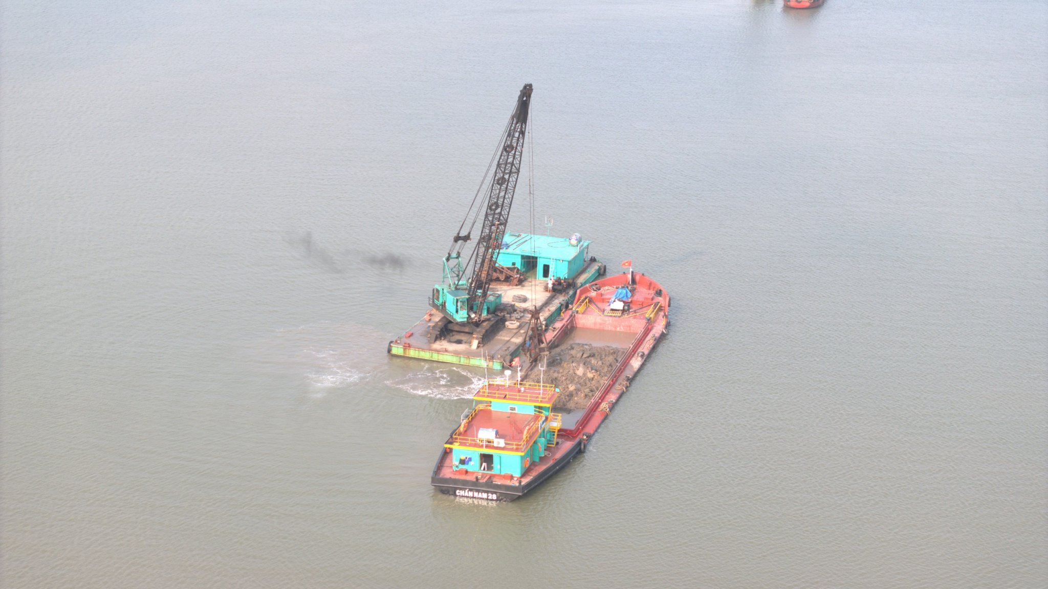 Sửa quy định về nạo vét trong vùng nước cảng biển- Ảnh 1. Sửa quy định về nạo vét trong vùng nước cảng biển- Ảnh 1.